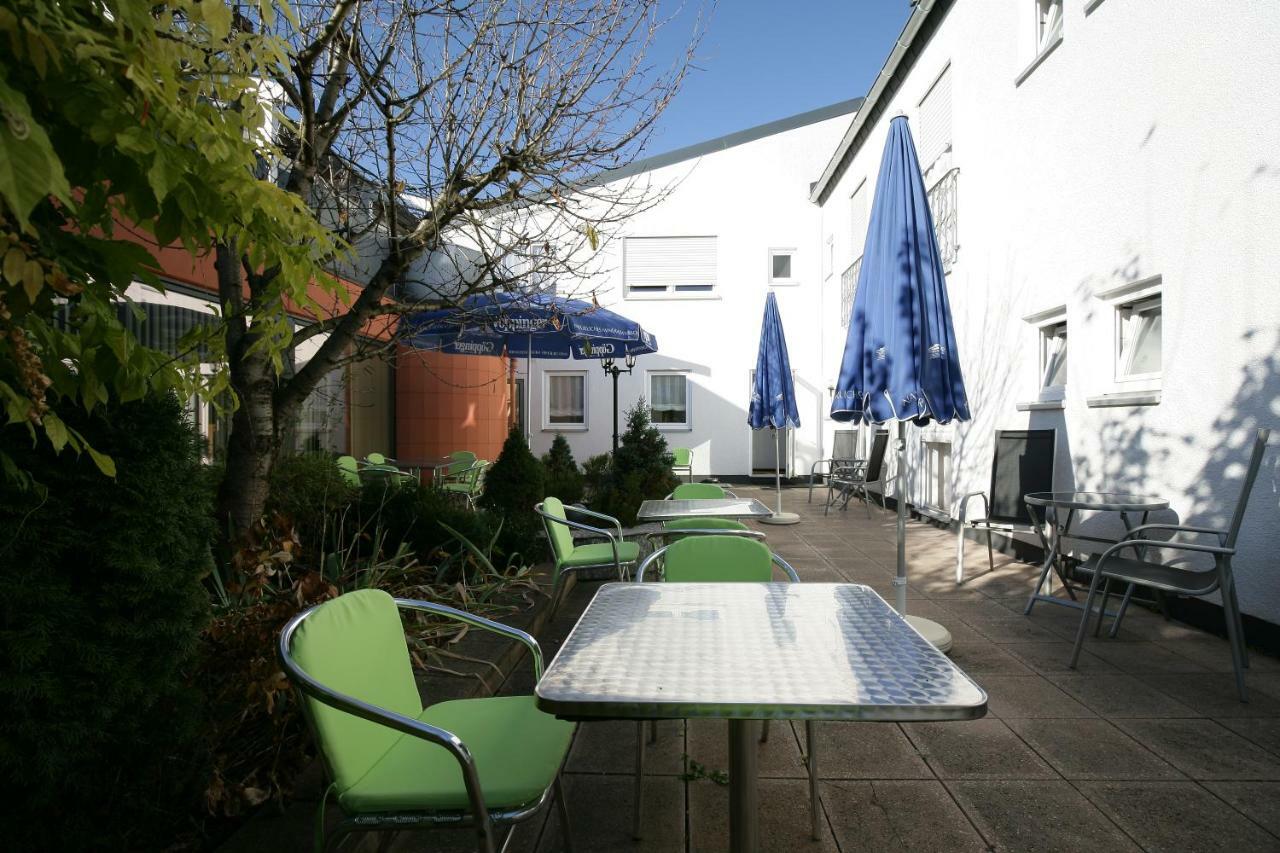 Apartments Am Baronenwald Göppingen Exterior foto